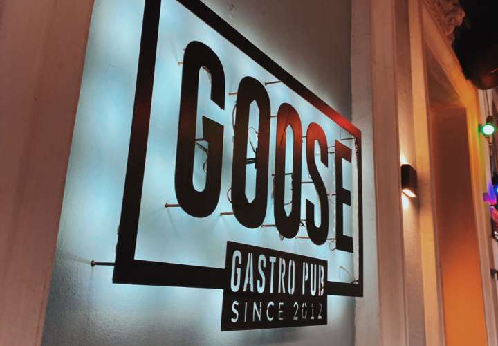 Интерьер Goose Gastro Pub Подол Киев Ресторан