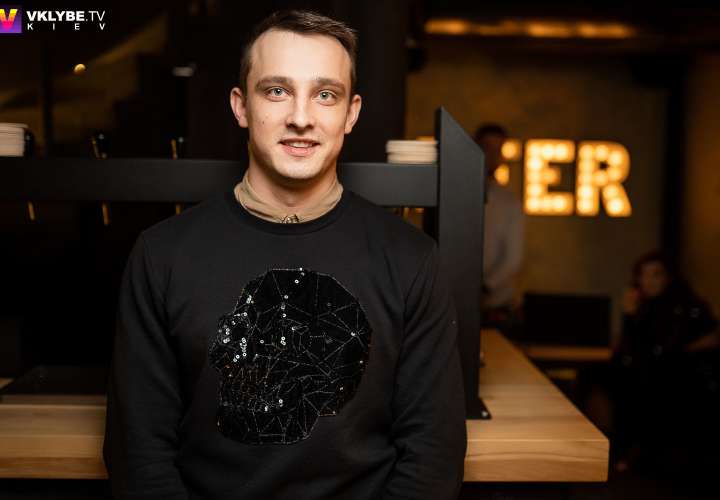 Праздник в кафе пабе 7 лет Goose Gastro Pub паб на Подоле
